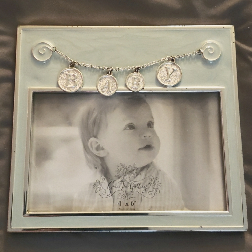 Gorgeous picture frame